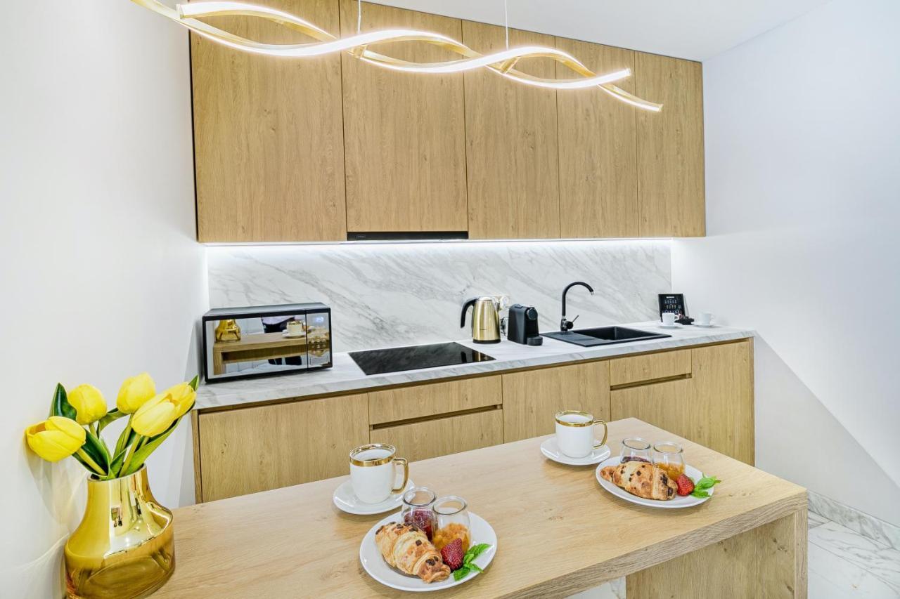 Golden Queen Apartments Old Town Краків Екстер'єр фото
