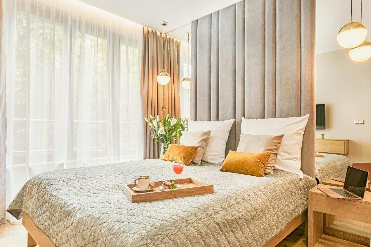 Golden Queen Apartments Old Town Краків Екстер'єр фото