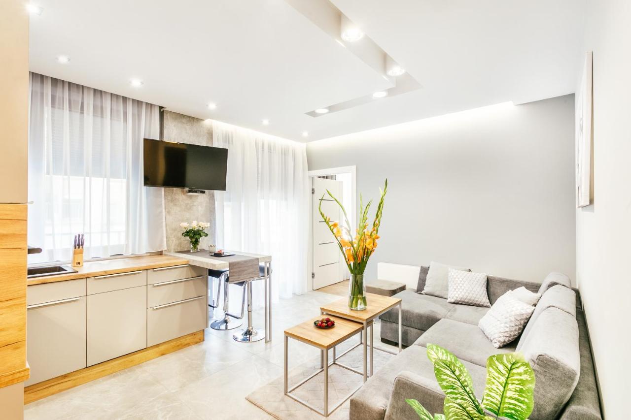 Golden Queen Apartments Old Town Краків Екстер'єр фото